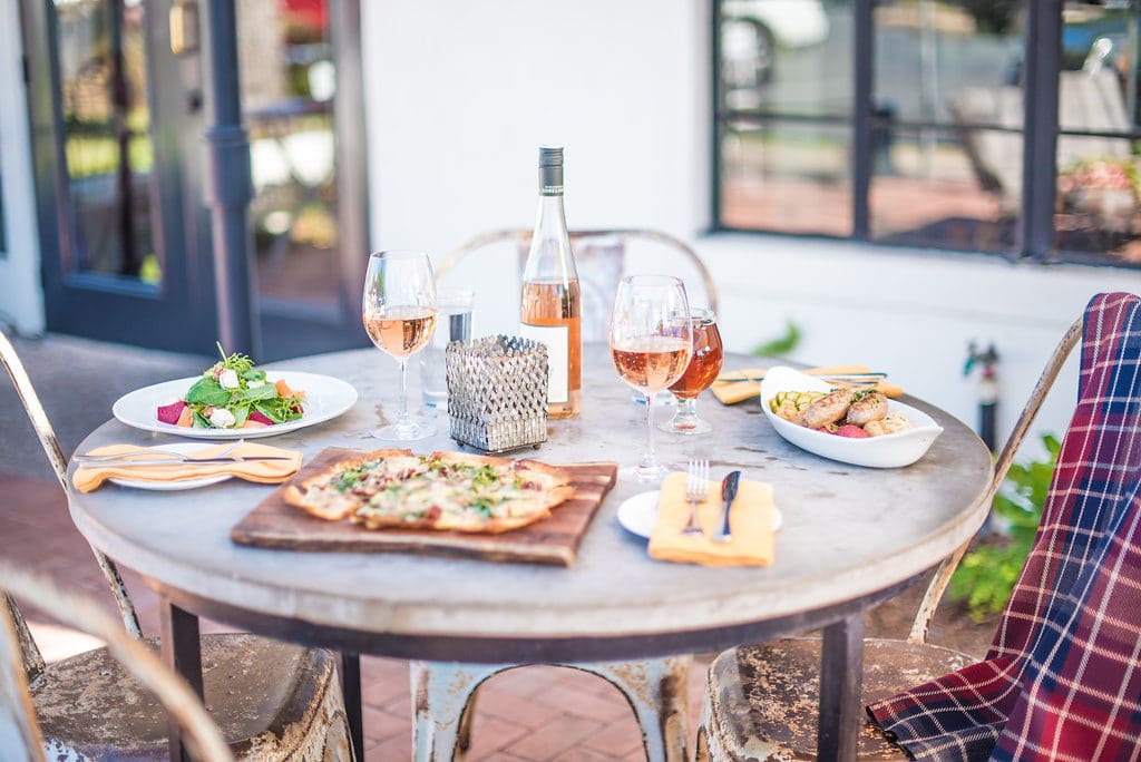 The Best Restaurants In Fredericksburg Tx Absolute Charm Care In Fredericksburg Texas Locally Sourced Produce And Local Beers Wines On Tap Handcrafted Tails Open For Dinner Sunday Brunch